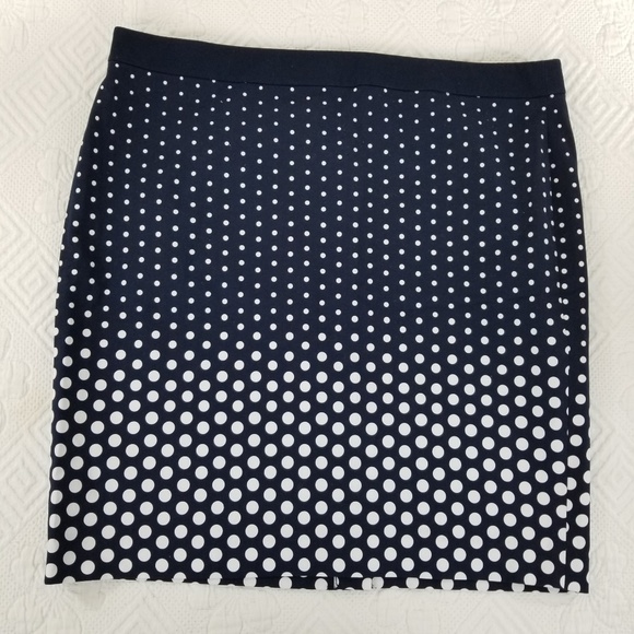 Tommy Hilfiger Dresses & Skirts - TOMMY HILFIGER SKIRT